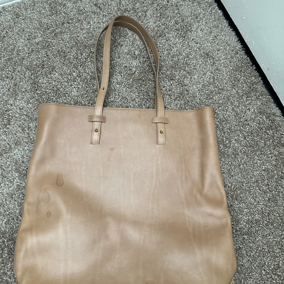 La Portegna Leather Tote Bag - Picture 9 of 11